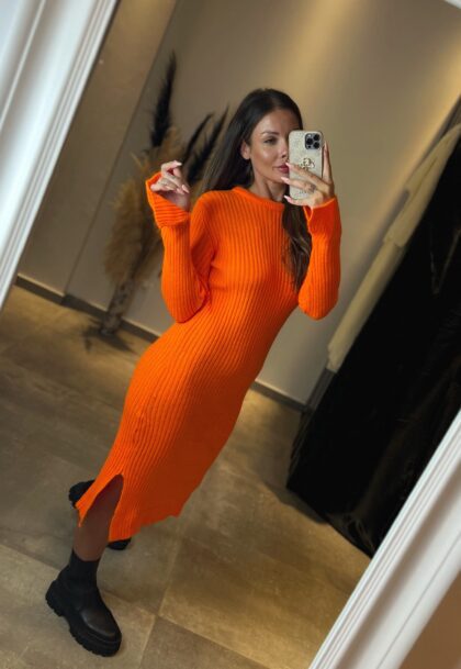 Knitted Dress Midi