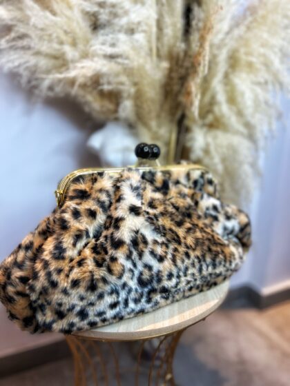 Τσάντα κλατς γούνινη Animal Print