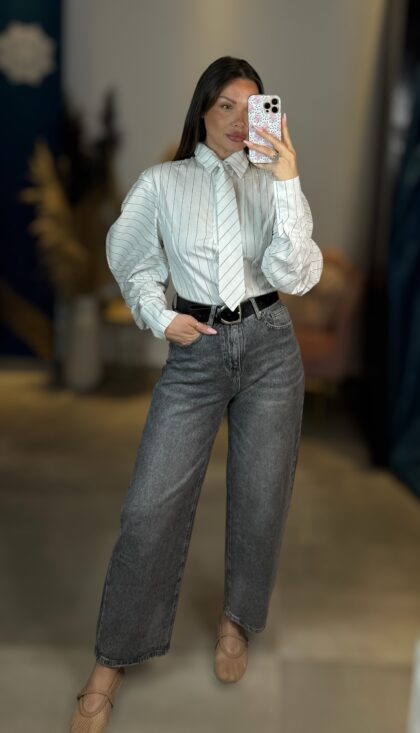 Mom Fit Jeans με ζώνη